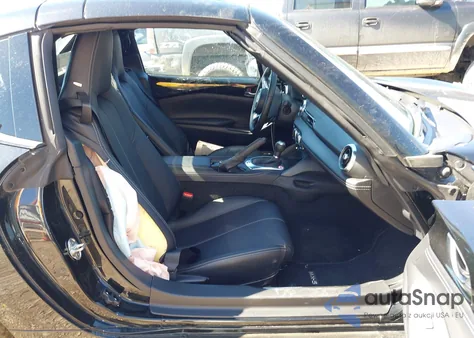 2025 Mazda Mx-5 Miata Rf Grand Touring z USA, uszkodzony, nr VIN JM1NDAM74S0652775